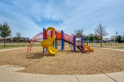 700 Lark Drive, Aubrey, TX 76227 - Photo 24