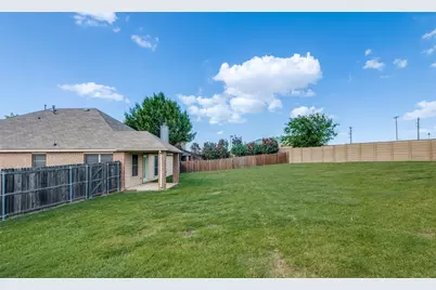 700 Lark Drive, Aubrey, TX 76227 - Photo 22