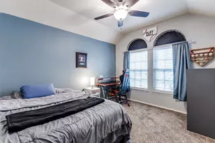 700 Lark Dr, Aubrey, TX 76227 - Photo 14