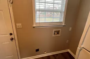 2945 Andrea Ln, Dallas, TX 75228 - Photo 10