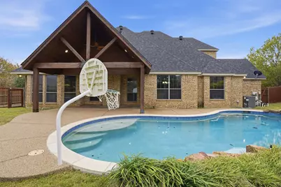 1104 Lynnwood Drive, Cleburne, TX 76033 - Photo 34