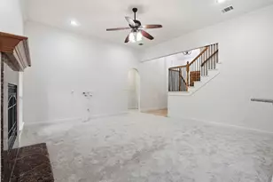 1104 Lynnwood Dr, Cleburne, TX 76033 - Photo 12