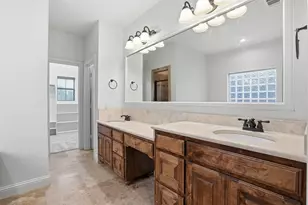 1104 Lynnwood Dr, Cleburne, TX 76033 - Photo 20