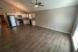 5827 Columbia Ave, Dallas, TX 75214 - Photo 2