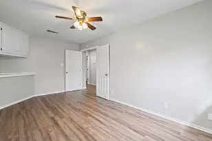 305 Virginia Ave, Waxahachie, TX 75165 - Photo 24