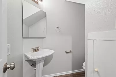 305 Virginia Avenue, Waxahachie, TX 75165 - Photo 12