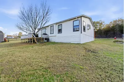 1085 County Road 172, Bluff Dale, TX 76433 - Photo 24