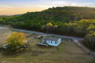 1085 Co Rd 172, Bluff Dale, TX 76433 - Photo 34