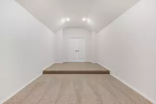 156 Rosewood Dr, Glenn Heights, TX 75154 - Photo 32