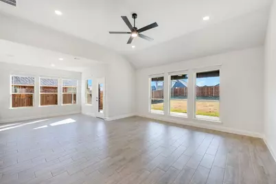 156 Rosewood Drive, Glenn Heights, TX 75154 - Photo 18