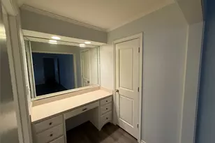 4916 Sugar Mill Rd, Dallas, TX 75244 - Photo 10