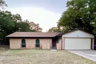 209 N Jarvis Ln, Azle, TX 76020 - Photo 1