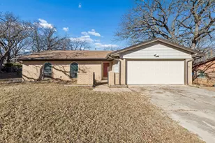 209 N Jarvis Ln, Azle, TX 76020 - Photo 1
