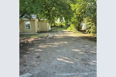 6713 Lakeside Drive, Lake Worth, TX 76135 - Photo 2