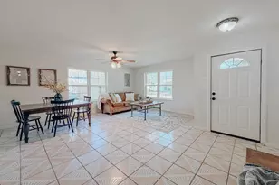 812 W 11th Ave, Corsicana, TX 75110 - Photo 4