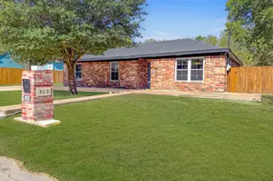 812 W 11th Ave, Corsicana, TX 75110 - Photo 18