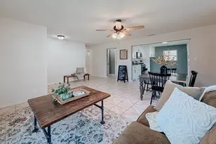 812 W 11th Ave, Corsicana, TX 75110 - Photo 2