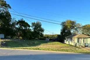 4805 Military Pkwy, Dallas, TX 75223 - Photo 1