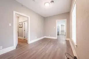 1301 Grand Ave, Fort Worth, TX 76164 - Photo 10