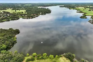 88 Live Oak St, Alvarado, TX 76009 - Photo 4