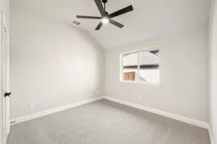 912 Imperial Eagle Rd, Alvarado, TX 76009 - Photo 8