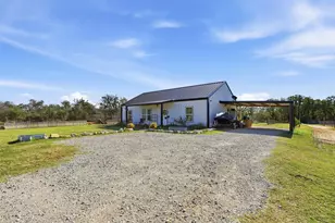 2225 J E Woody Rd, Springtown, TX 76082 - Photo 2