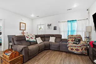 2225 J E Woody Rd, Springtown, TX 76082 - Photo 10