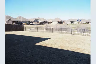 4317 Swallow Drive, Fort Worth, TX 76262 - Photo 8