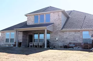 4317 Swallow Dr, Fort Worth, TX 76262 - Photo 4