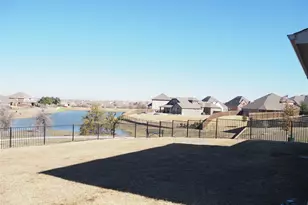 4317 Swallow Dr, Fort Worth, TX 76262 - Photo 6