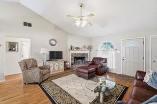 312 Richy Rd, Roanoke, TX 76262 - Photo 8