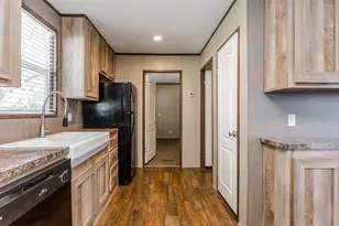 2900 S Interstate Hwy 35 E, Waxahachie, TX 75165 - Photo 4