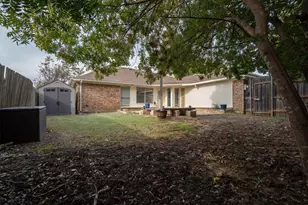 1601 Autumn Breeze Ln, Lewisville, TX 75077 - Photo 28