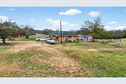 515 E Parnell Street, Denison, TX 75021 - Photo 10