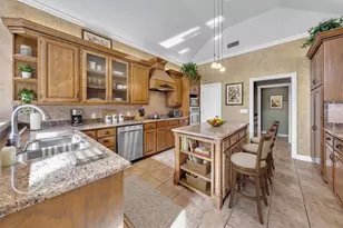 6625 Meadows W Dr S, Fort Worth, TX 76132 - Photo 16