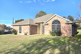 604 Valleyridge Ct, Decatur, TX 76234 - Photo 1