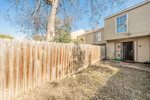 2215 Aspen Dr, Dallas, TX 75227 - Photo 26