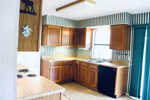 2638 Remmington Dr, Grand Prairie, TX 75052 - Photo 8