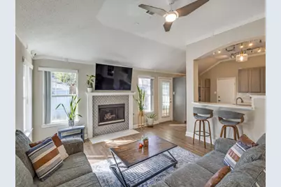 7129 Sample Drive, The Colony, TX 75056 - Photo 4