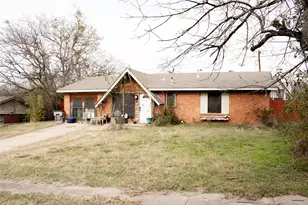 6364 Basswood Dr, Fort Worth, TX 76135 - Photo 4