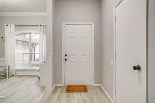 2637 Surrey Woods Rd, Flower Mound, TX 75028 - Photo 4