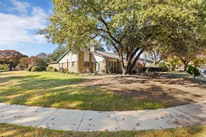 1519 Shannon Place, Carrollton, TX 75006 - Photo 6