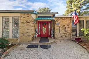 1519 Shannon Pl, Carrollton, TX 75006 - Photo 4