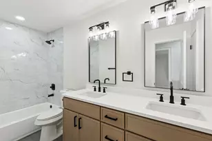 11329 Gatewood Pl, Dallas, TX 75218 - Photo 14