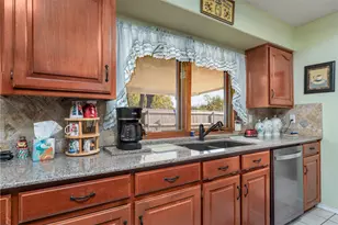 4016 Rushview Dr, Arlington, TX 76016 - Photo 10