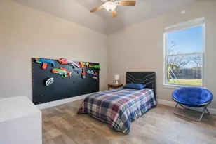 2306 Creek Dr, Granbury, TX 76048 - Photo 20