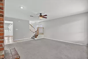 6114 Pinwood Cir, Arlington, TX 76001 - Photo 22