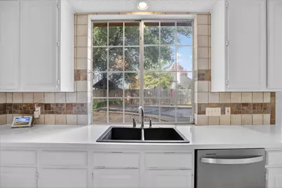 6114 Pinwood Circle, Arlington, TX 76001 - Photo 18