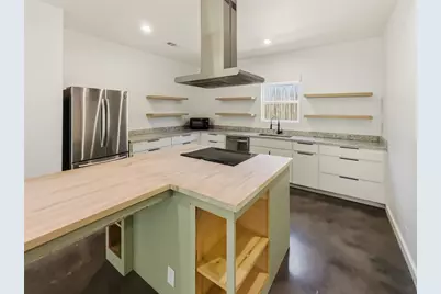 1906 Avenue B, Fort Worth, TX 76104 - Photo 6