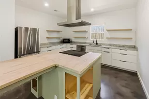 1906 Avenue B, Fort Worth, TX 76104 - Photo 6